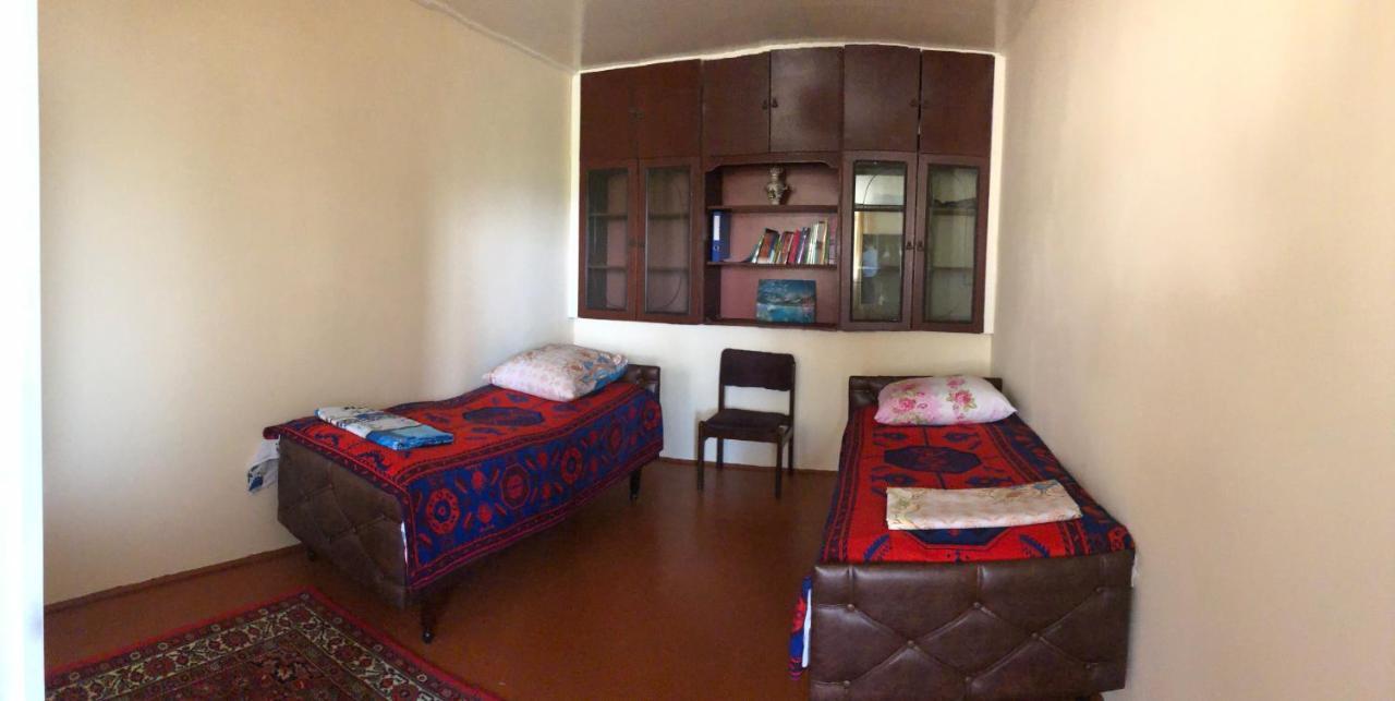 Bed and Breakfast Shaki Host House à Şǝki Extérieur photo